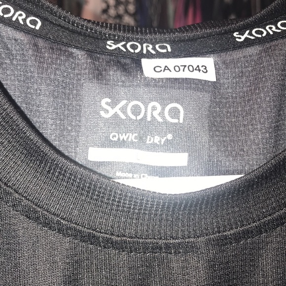 Mens great shape Quick dry T- Shirt size Large Qwick-dry STora - Picture 5 of 6